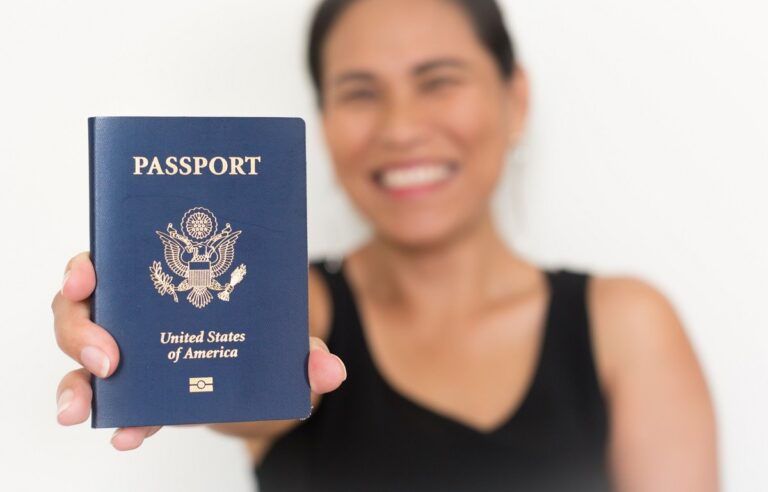 Cómo solicitar un pasaporte estadounidense (DS-11) por primera vez