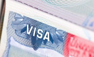 ¿Cuál es la diferencia entre una visa de inmigrante y una visa de no inmigrante?